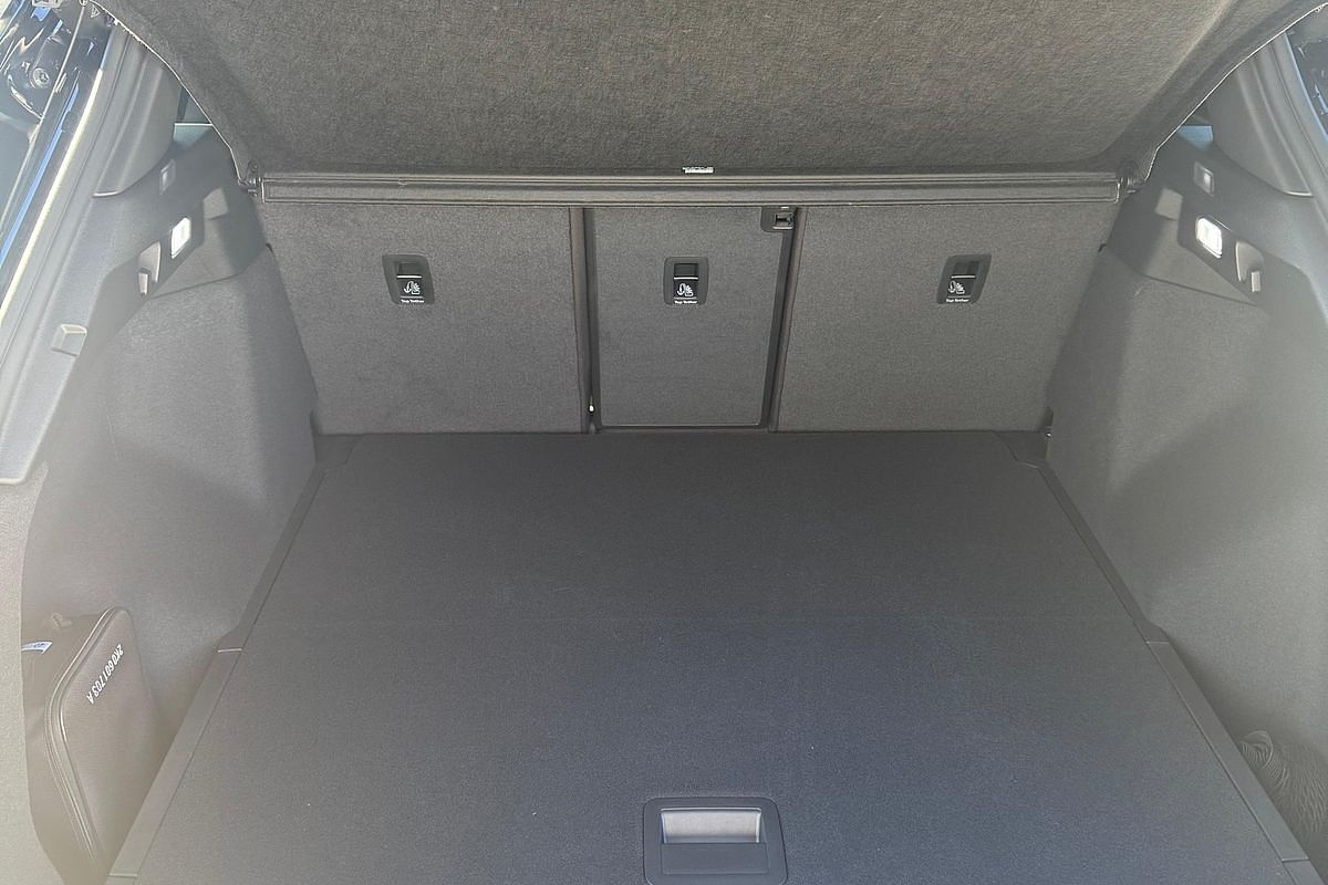 2024 Audi Q4 e-tron 45 F4