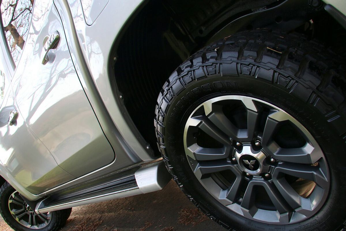2020 Mitsubishi Triton GLS Premium MR 4X4