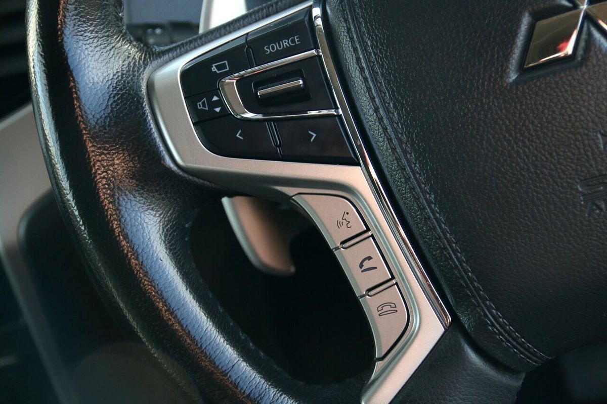 2020 Mitsubishi Triton GLS Premium MR 4X4