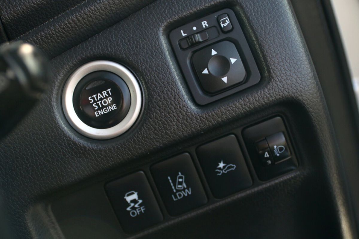 2020 Mitsubishi Triton GLS Premium MR 4X4