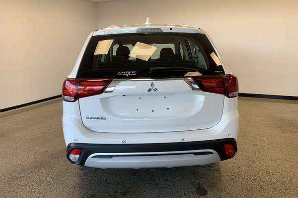 2021 Mitsubishi Outlander ES ZL