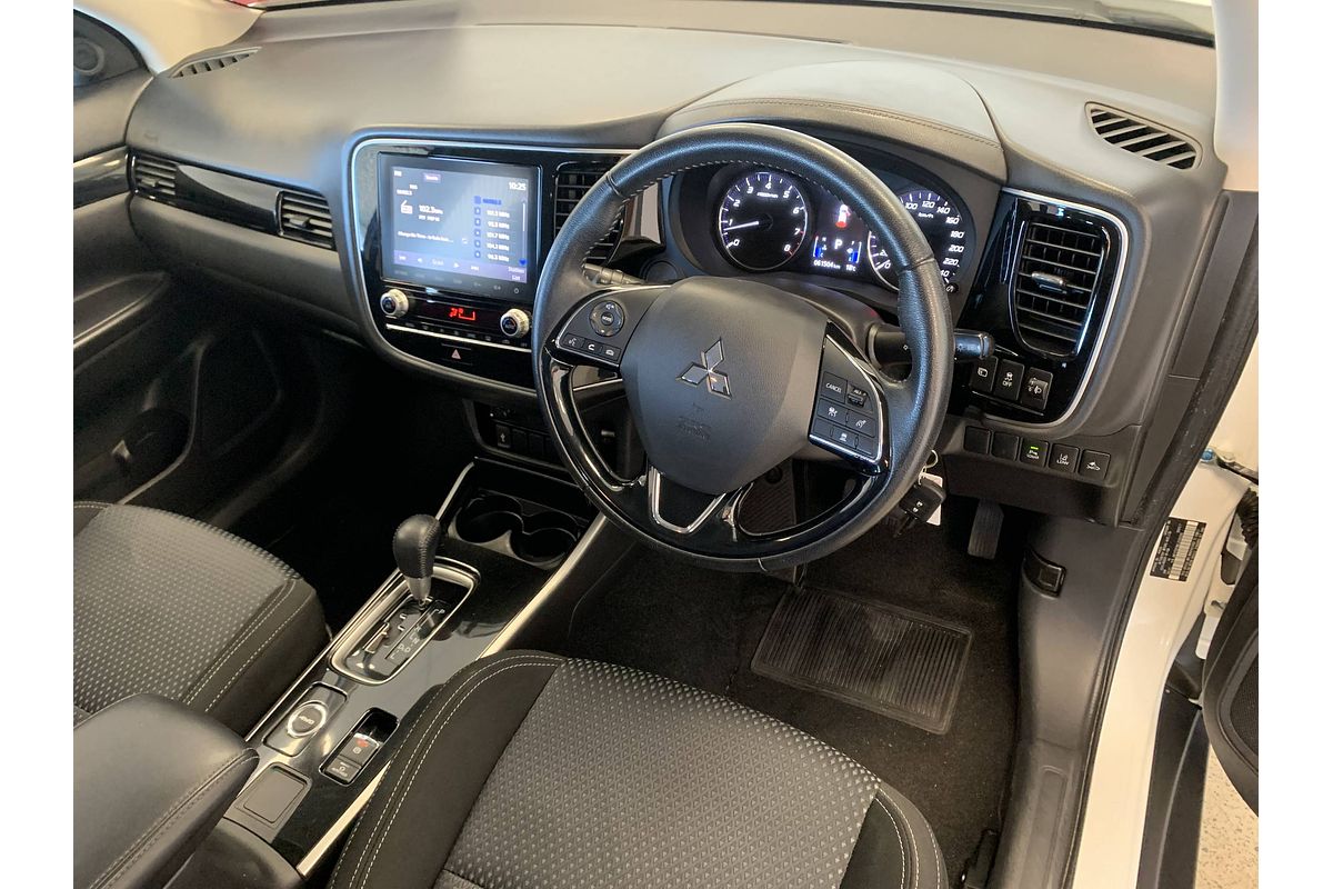 2021 Mitsubishi Outlander ES ZL