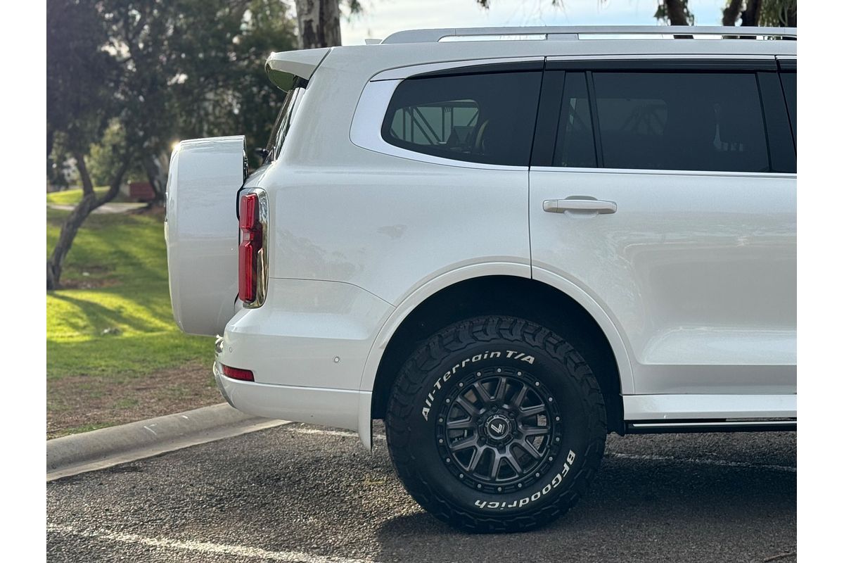 2024 GWM Tank 500 Ultra Hybrid P03