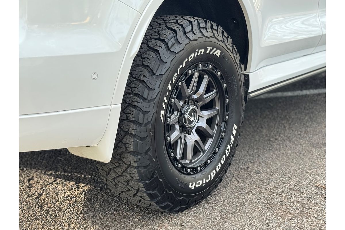 2024 GWM Tank 500 Ultra Hybrid P03