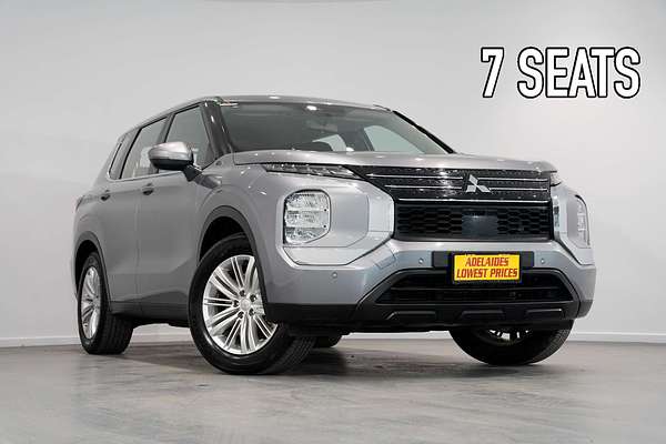 2023 Mitsubishi Outlander ES ZM