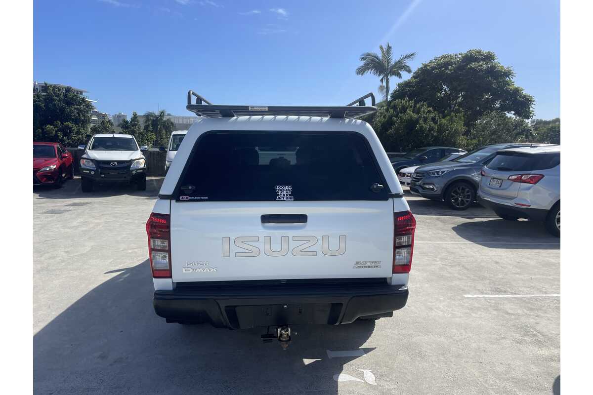 2015 Isuzu D-MAX LS-M
