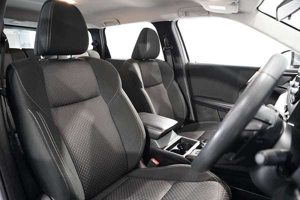 2023 Mitsubishi Outlander ES ZM