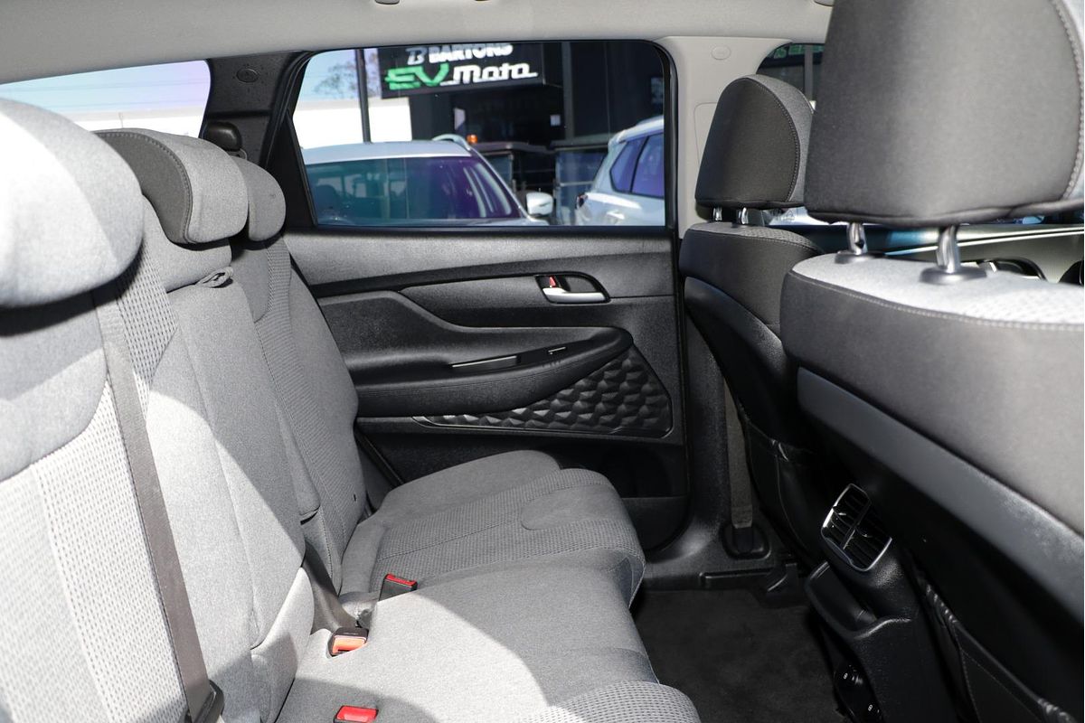 2018 Hyundai Santa Fe Active TM