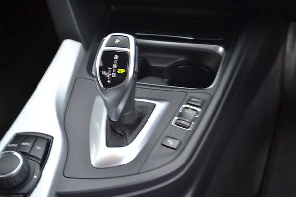 2013 BMW 3 Series 320i F30