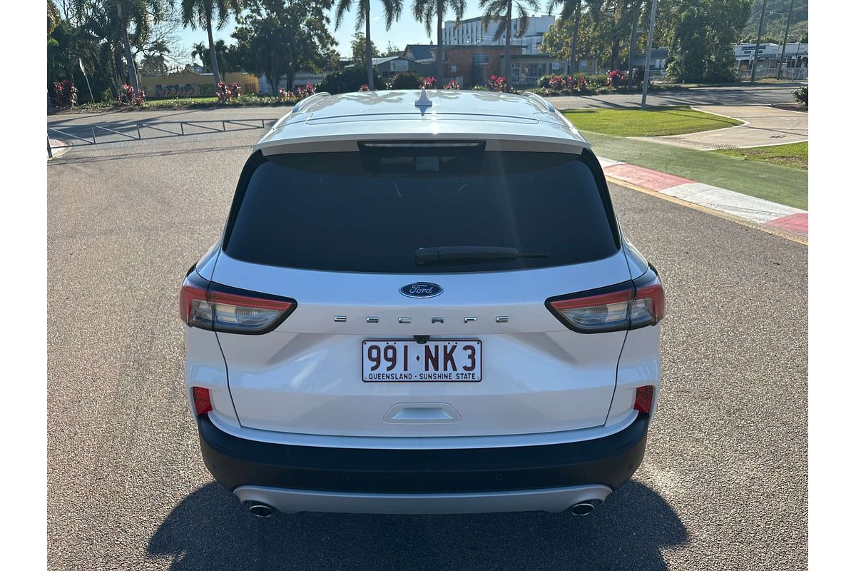 2021 Ford Escape  ZH