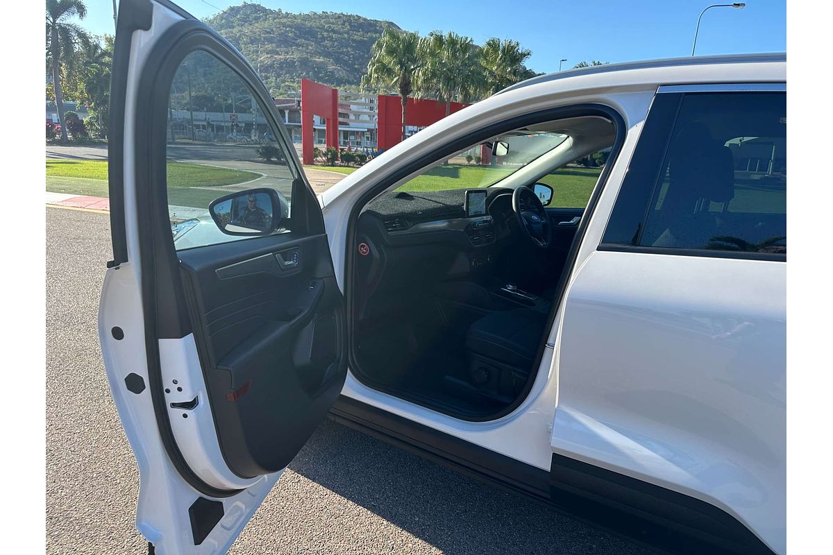 2021 Ford Escape  ZH