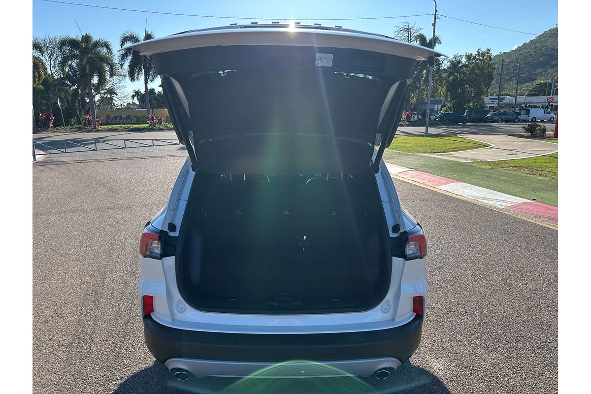 2021 Ford Escape  ZH