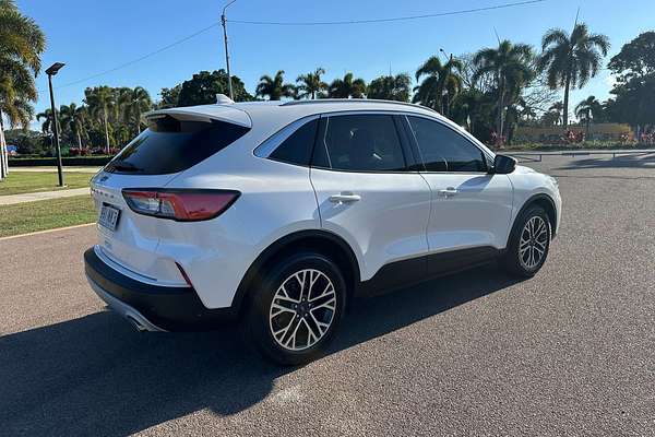2021 Ford Escape  ZH