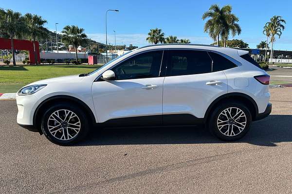 2021 Ford Escape  ZH