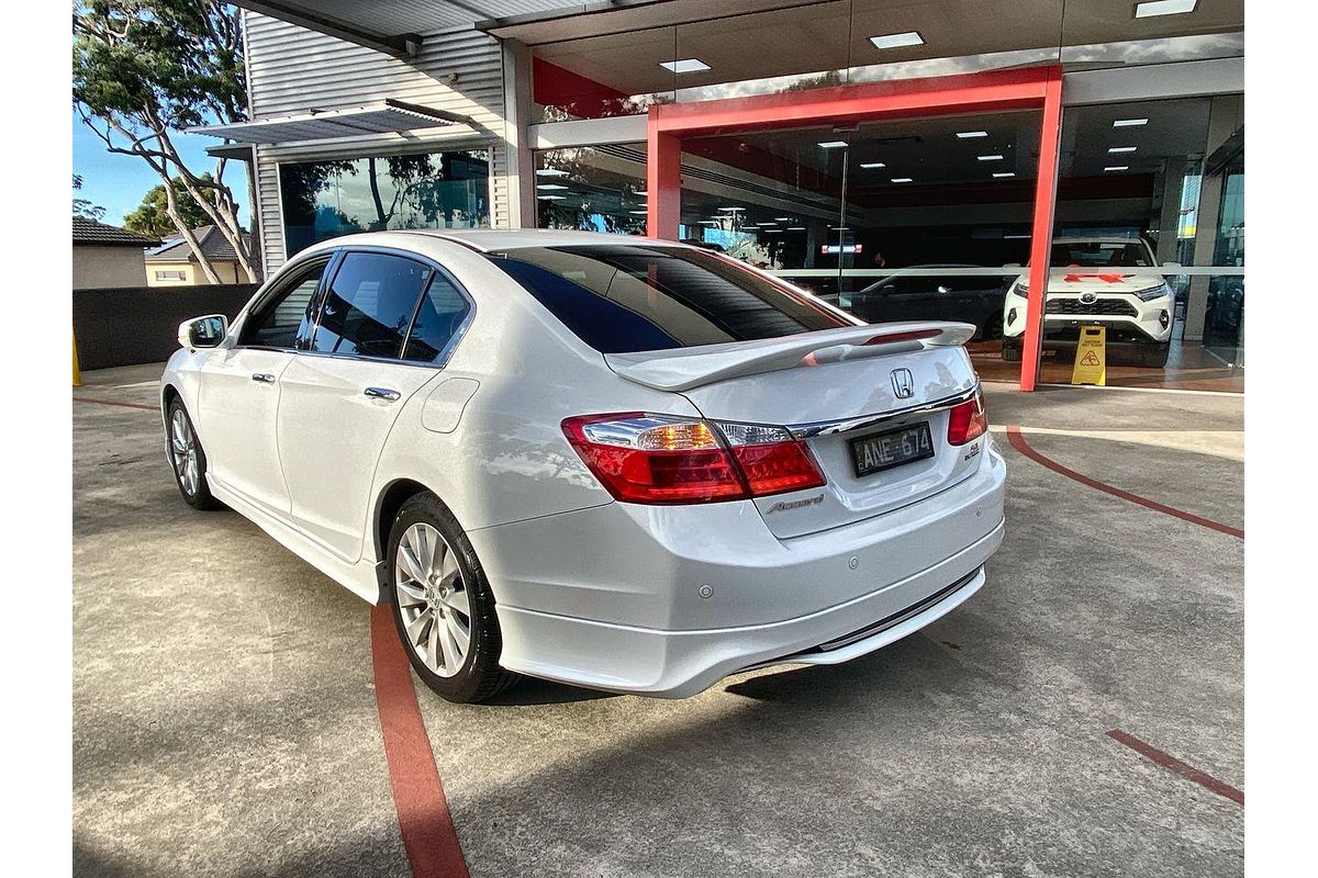 2013 Honda Accord VTi-S 9th Gen
