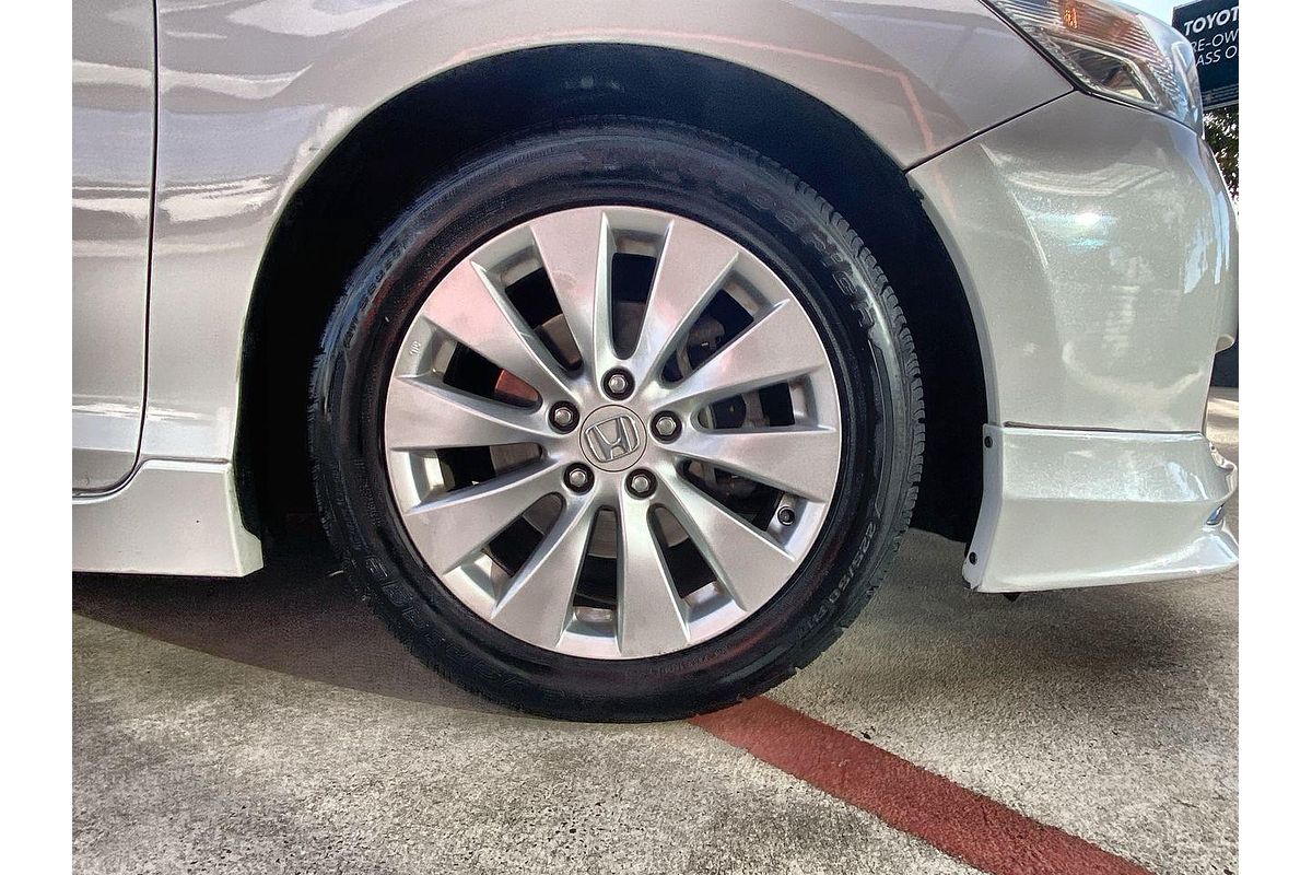 2013 Honda Accord VTi-S 9th Gen