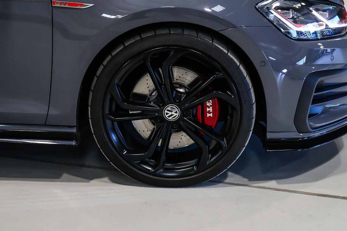 2020 Volkswagen Golf GTI TCR 7.5