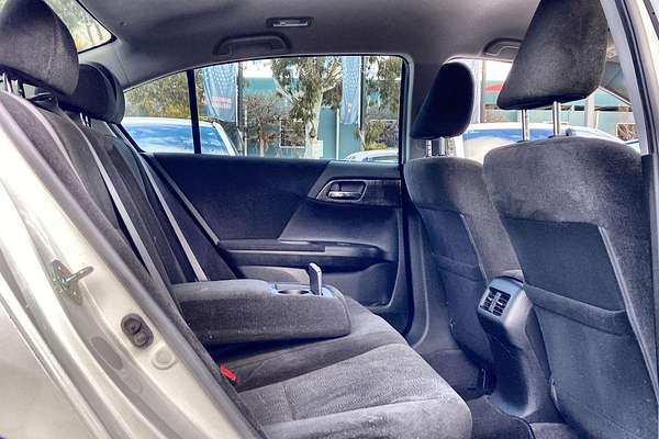 2013 Honda Accord VTi-S 9th Gen