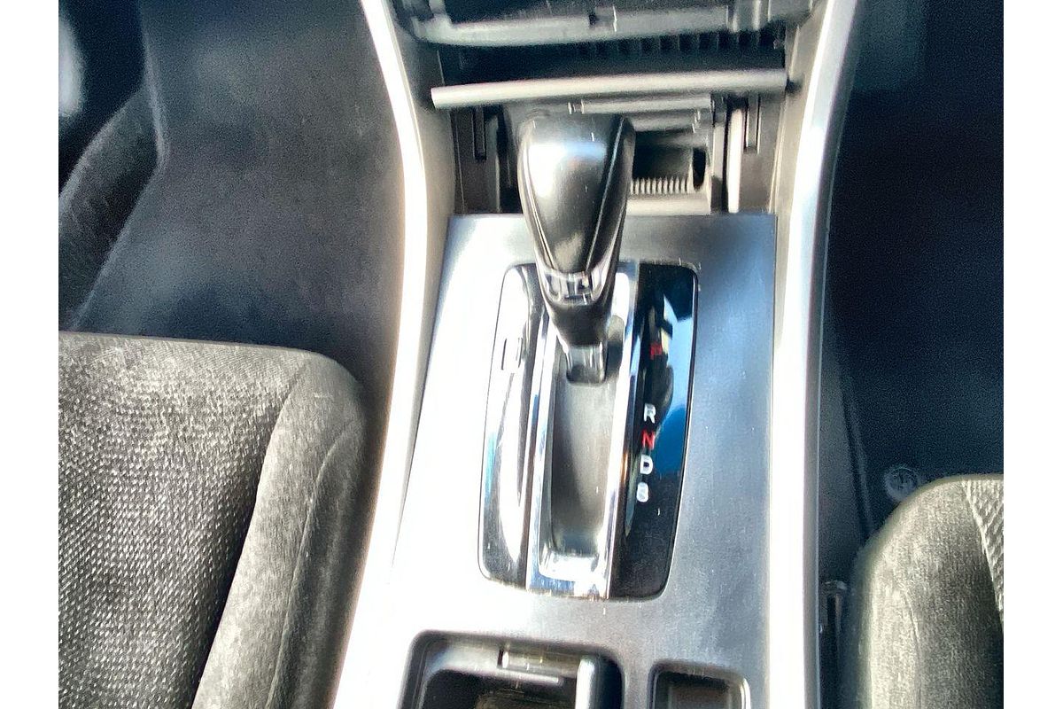 2013 Honda Accord VTi-S 9th Gen