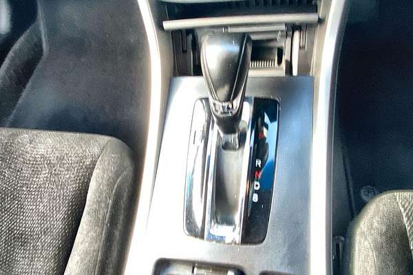2013 Honda Accord VTi-S 9th Gen