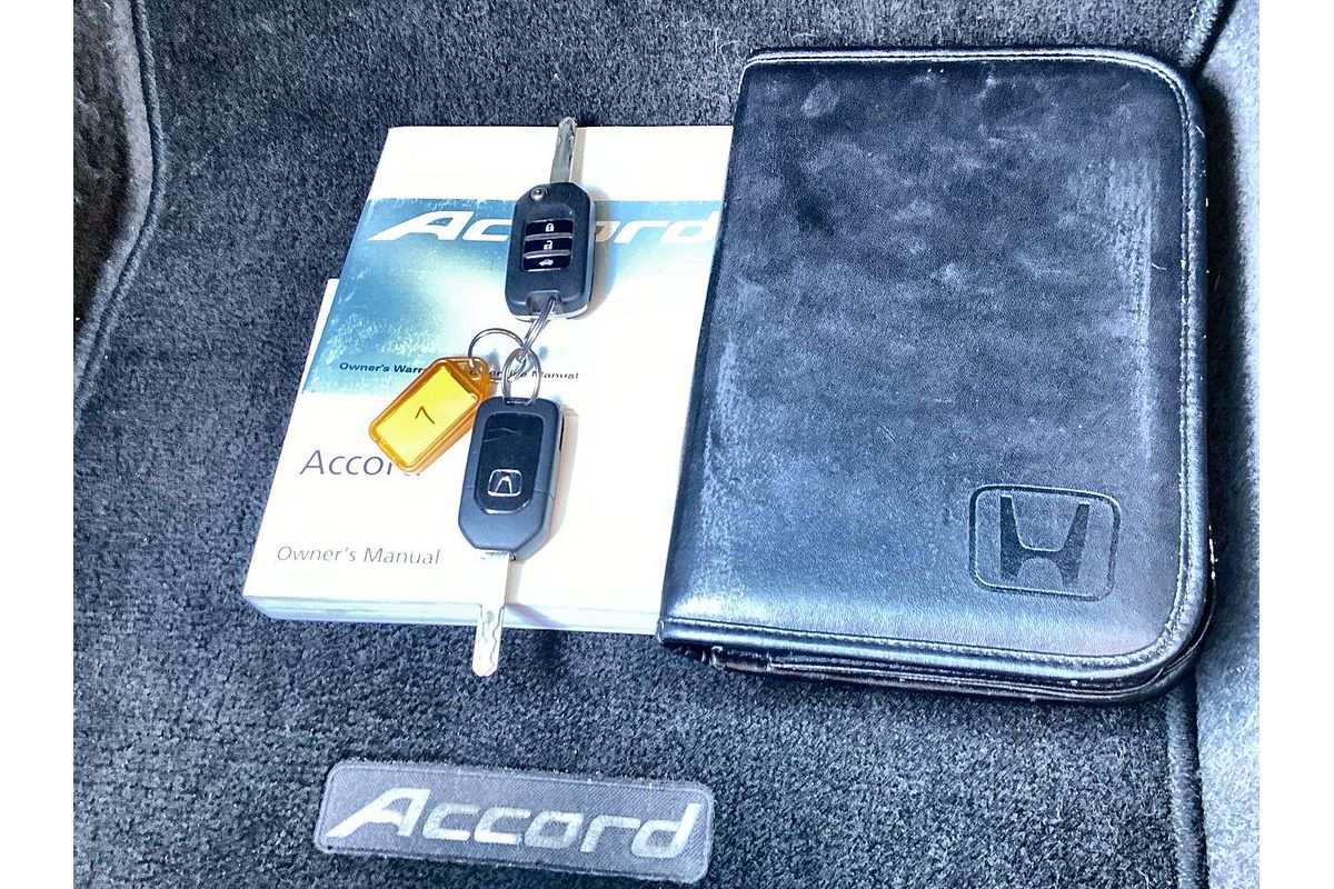 2013 Honda Accord VTi-S 9th Gen