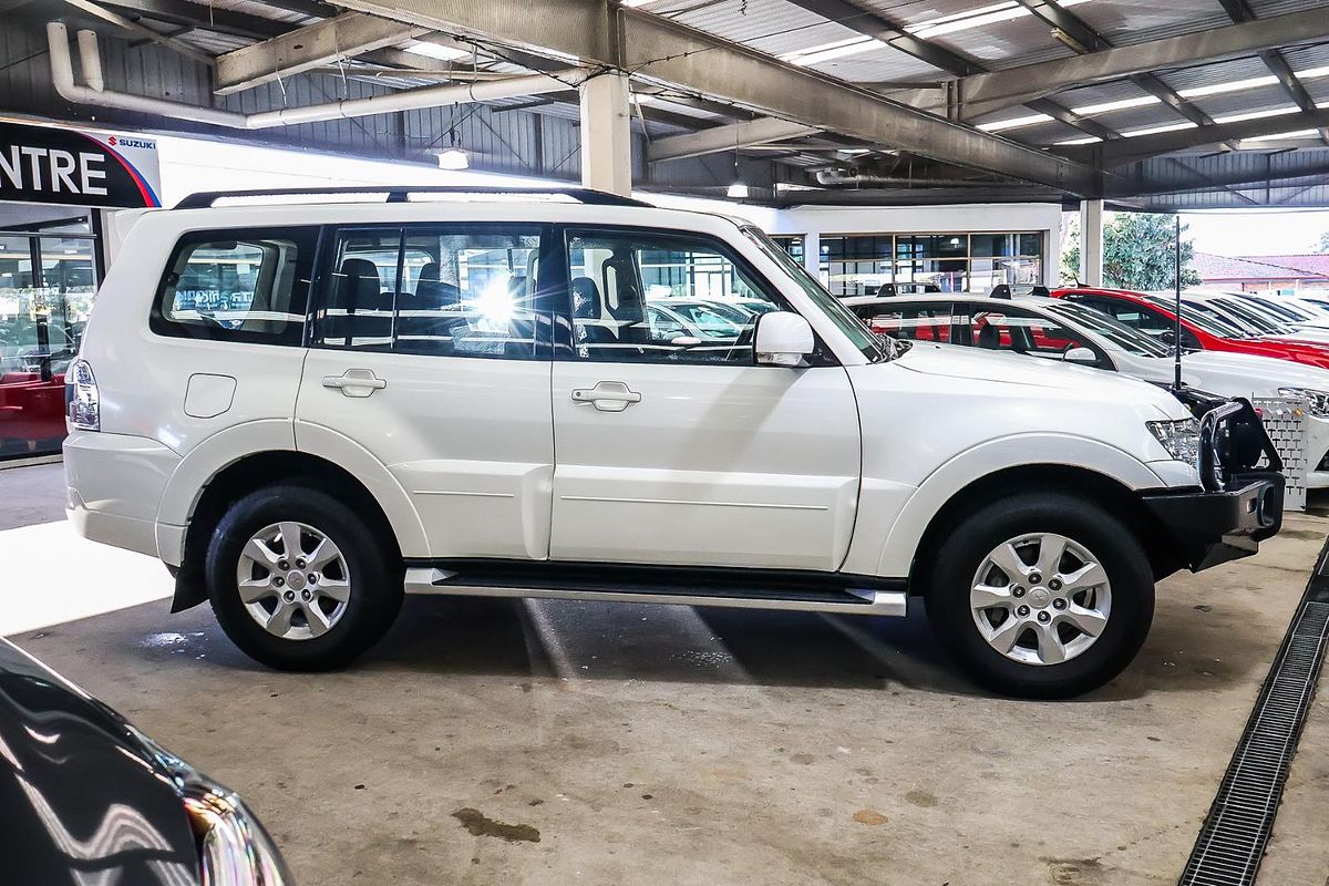 2019 Mitsubishi Pajero GLX NX