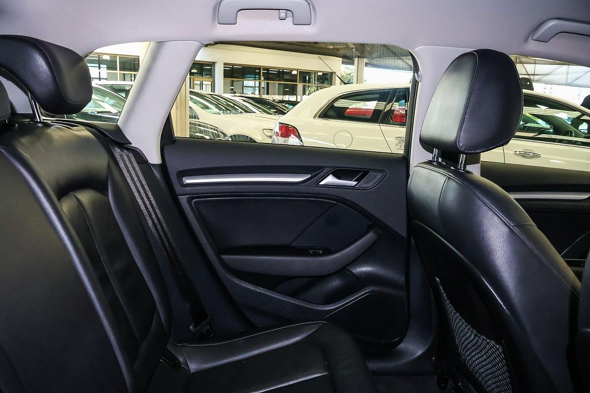 2015 Audi A3 Attraction 8V