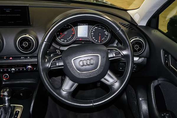 2015 Audi A3 Attraction 8V