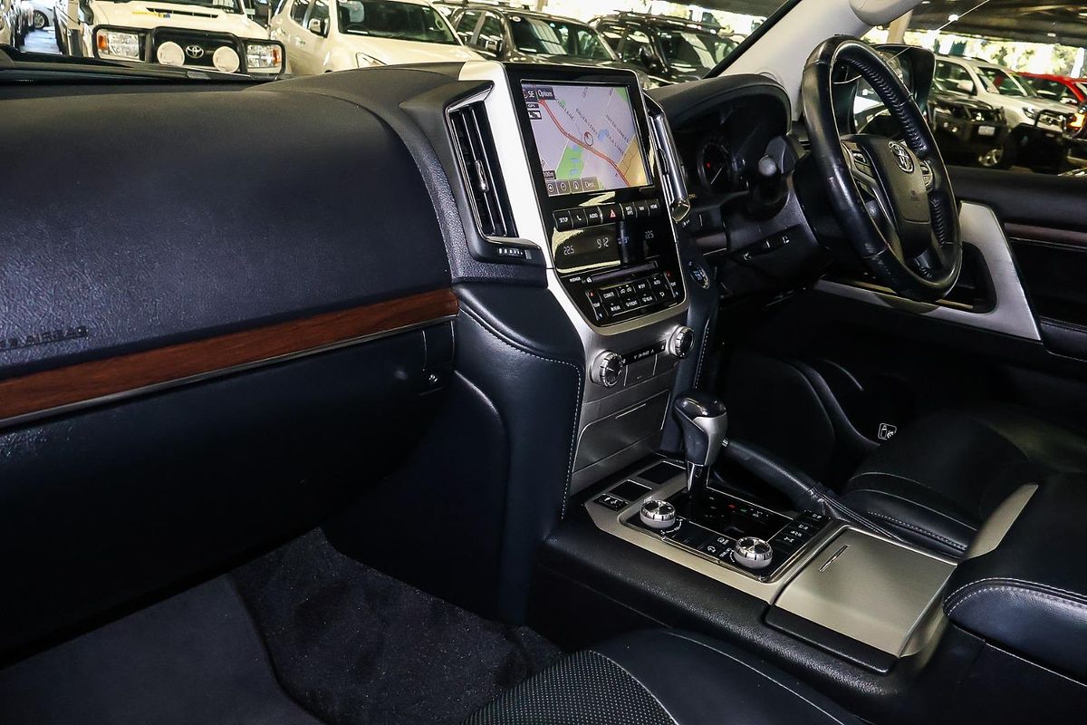 2016 Toyota Landcruiser VX VDJ200R