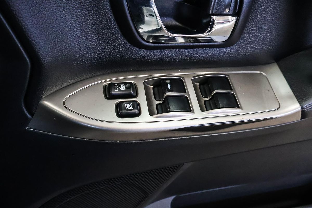 2019 Mitsubishi Pajero GLX NX