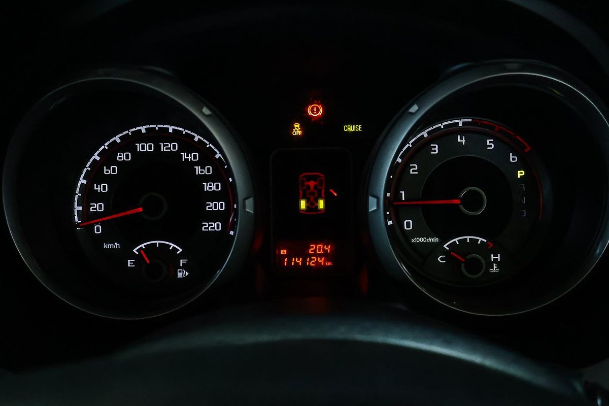 2019 Mitsubishi Pajero GLX NX