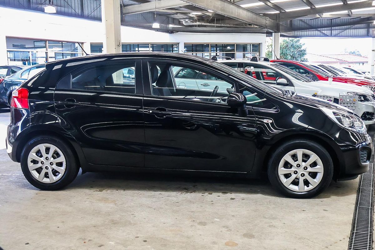 2013 Kia Rio S UB