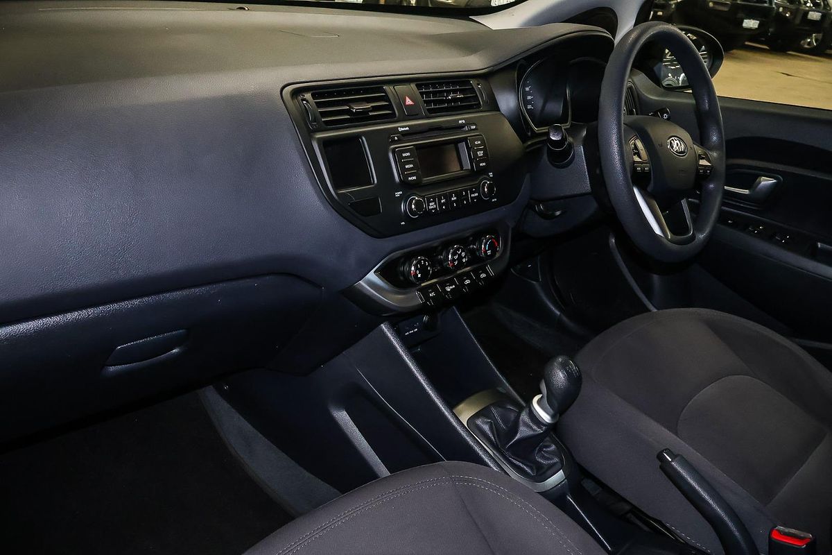 2013 Kia Rio S UB