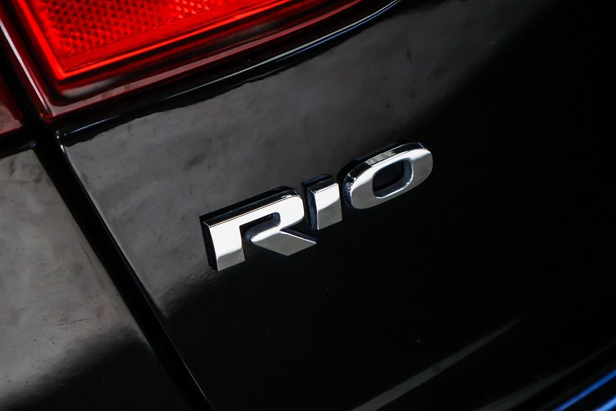 2013 Kia Rio S UB