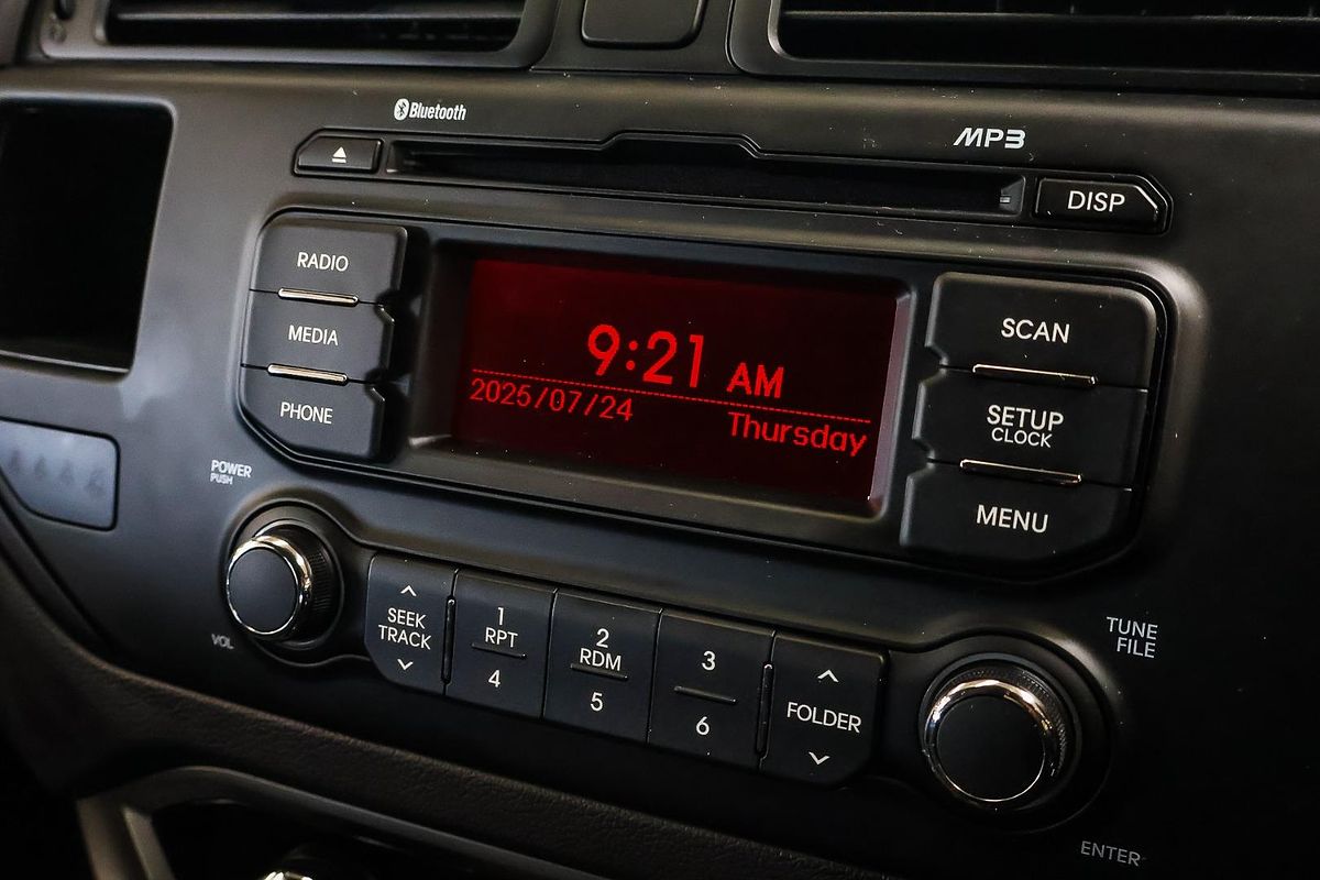 2013 Kia Rio S UB