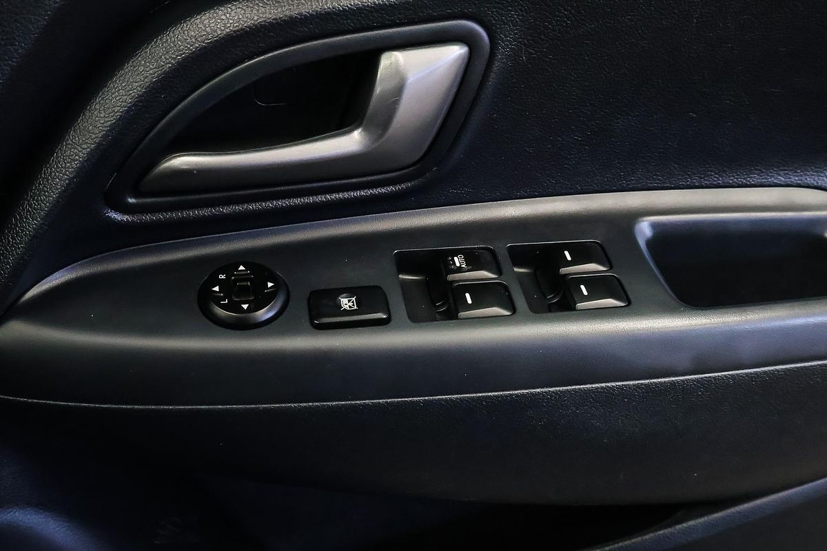 2013 Kia Rio S UB