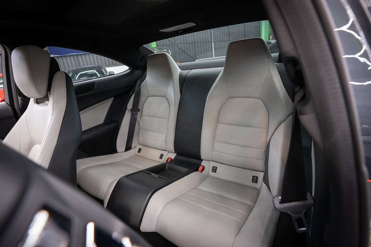 2011 Mercedes-Benz C-Class C250 CDI BlueEFFICIENCY C204