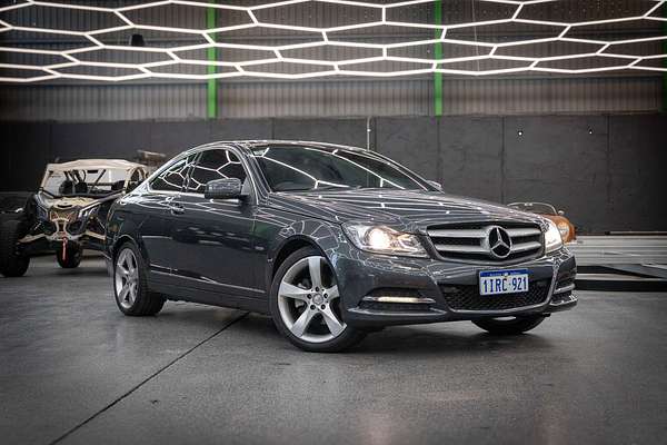 2011 Mercedes-Benz C-Class C250 CDI BlueEFFICIENCY C204