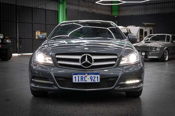 2011 Mercedes-Benz C-Class C250 CDI BlueEFFICIENCY C204