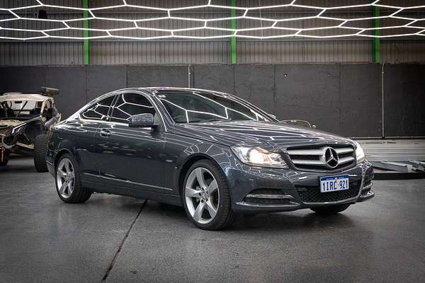 2011 Mercedes-Benz C-Class C250 CDI BlueEFFICIENCY C204