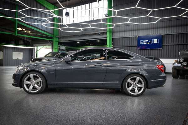 2011 Mercedes-Benz C-Class C250 CDI BlueEFFICIENCY C204