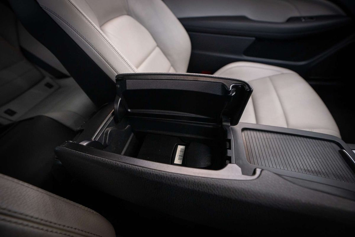 2011 Mercedes-Benz C-Class C250 CDI BlueEFFICIENCY C204