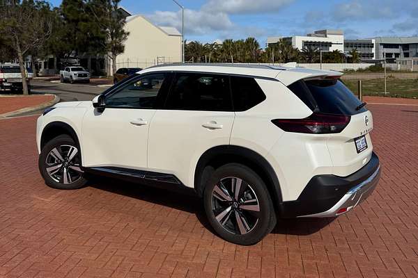 2025 Nissan X-TRAIL Ti T33