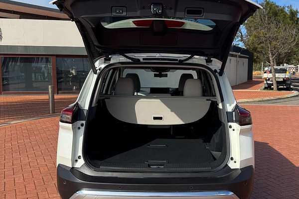 2025 Nissan X-TRAIL Ti T33