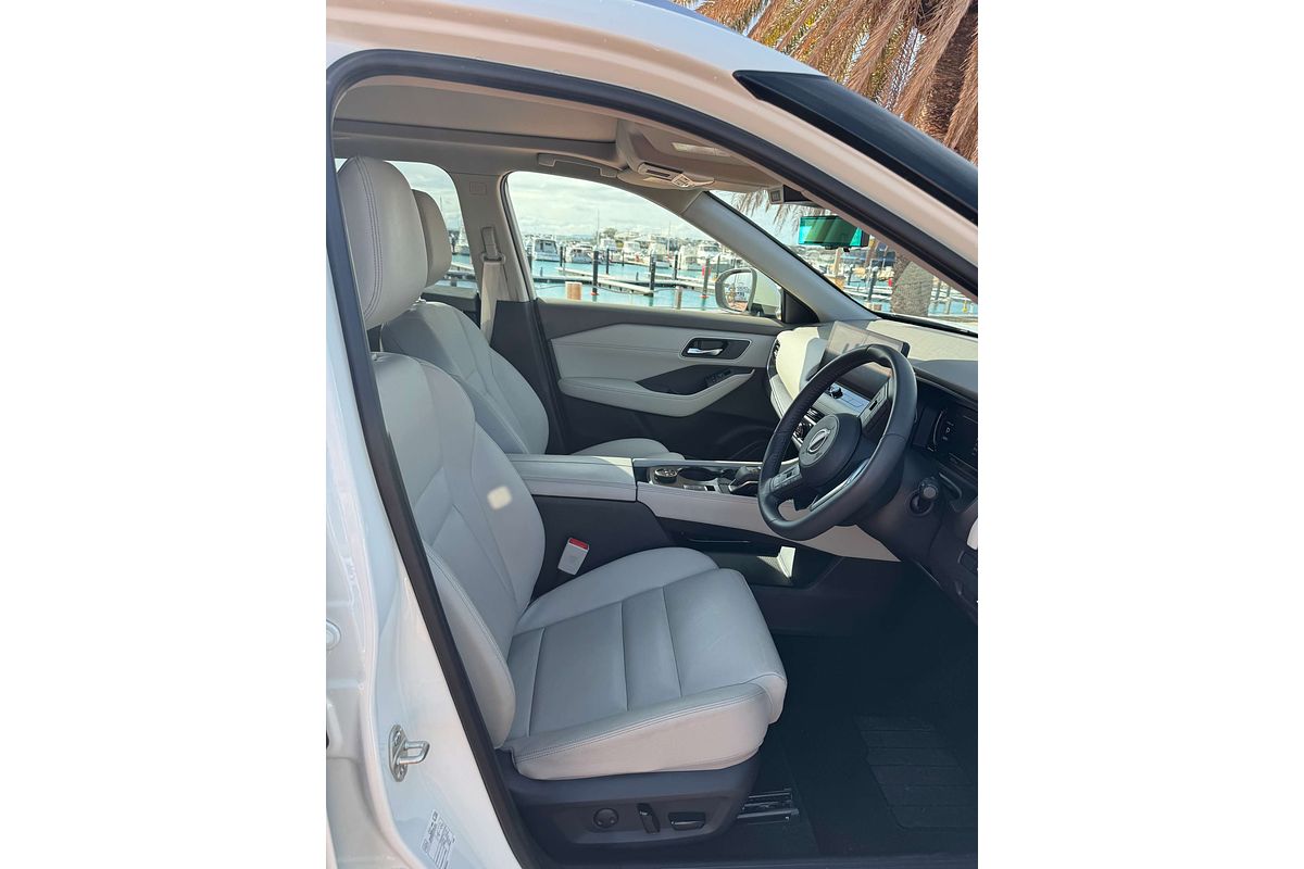 2025 Nissan X-TRAIL Ti T33