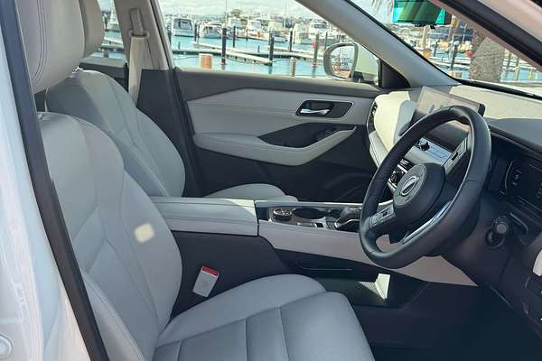 2025 Nissan X-TRAIL Ti T33
