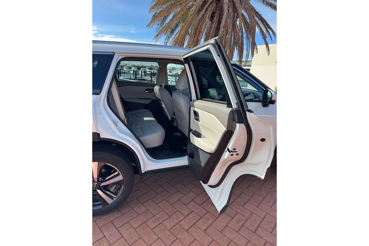 2025 Nissan X-TRAIL Ti T33