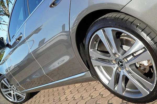 2018 Mercedes-Benz C-Class C300 W205