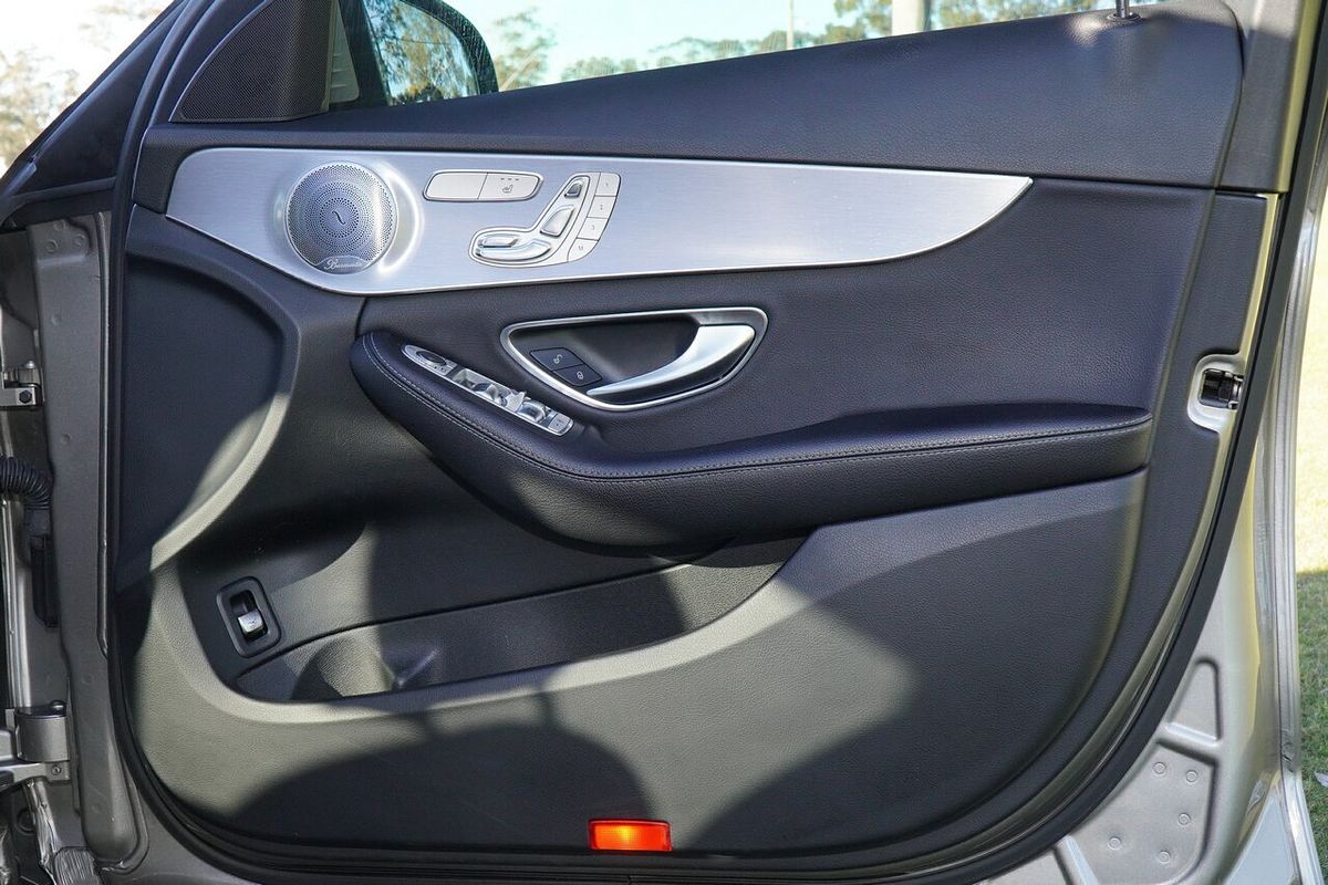 2018 Mercedes-Benz C-Class C300 W205