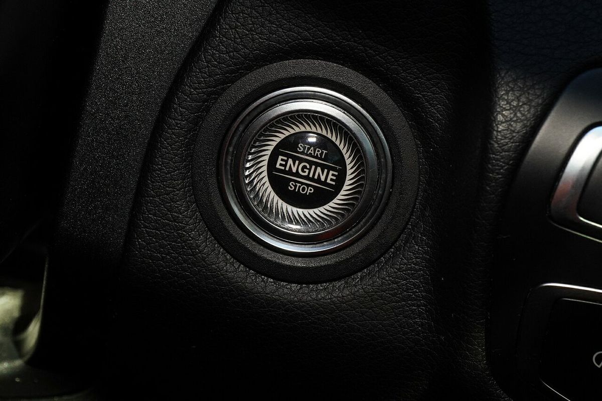 2018 Mercedes-Benz C-Class C300 W205